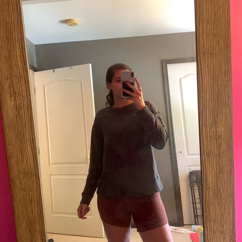 gray crewneck